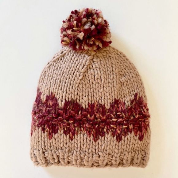 LOF Ladies Knit Ski Hat Beanie Winter Cap Big Yarn Pom Pom At Center Top… - Picture 3 of 6